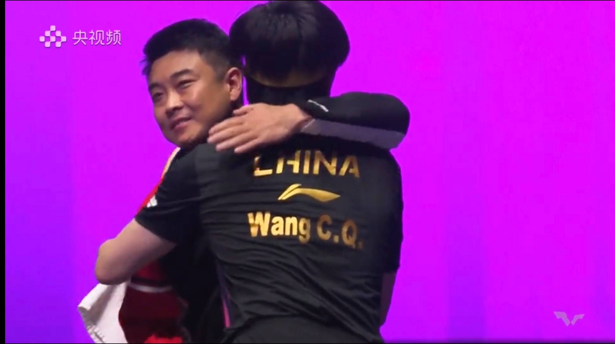 关于日本乒乓球队碾压中国乒乓球队,王皓统治全场的信息 关于日本乒乓球队碾压中国乒乓球队,王皓统治全场的信息