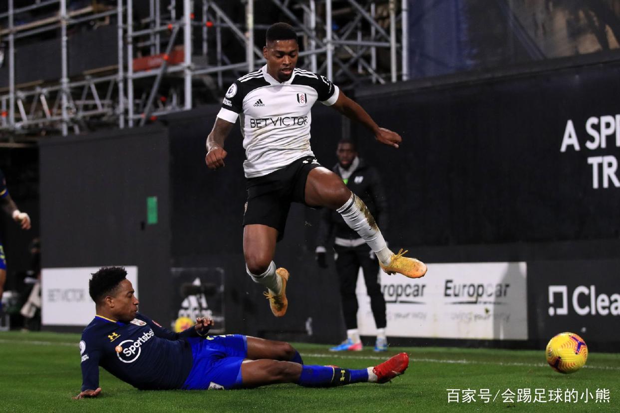 关于拜仁强势阿森纳，费兰·托雷斯绝境逆转的信息