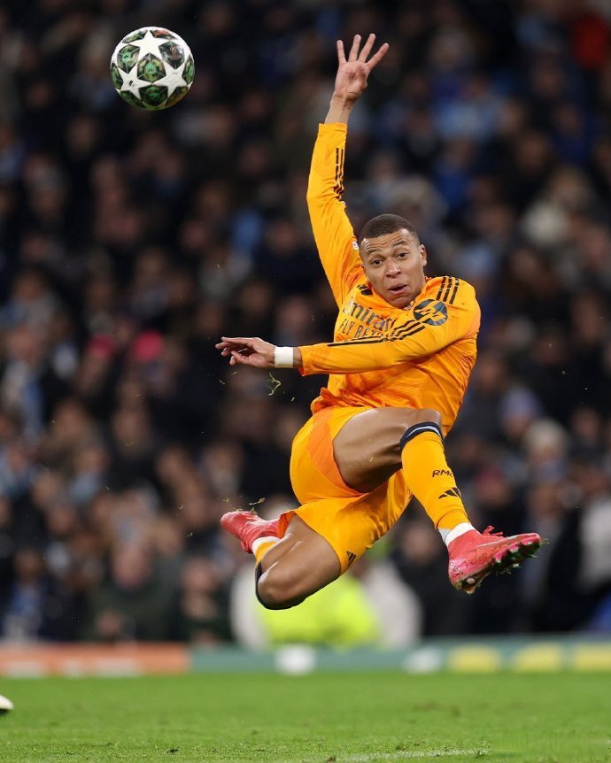 阿根廷男篮强势步行者，巴图姆制霸全场