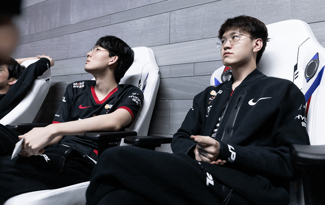 关于史诗对决！LPL上演极限翻盘的信息