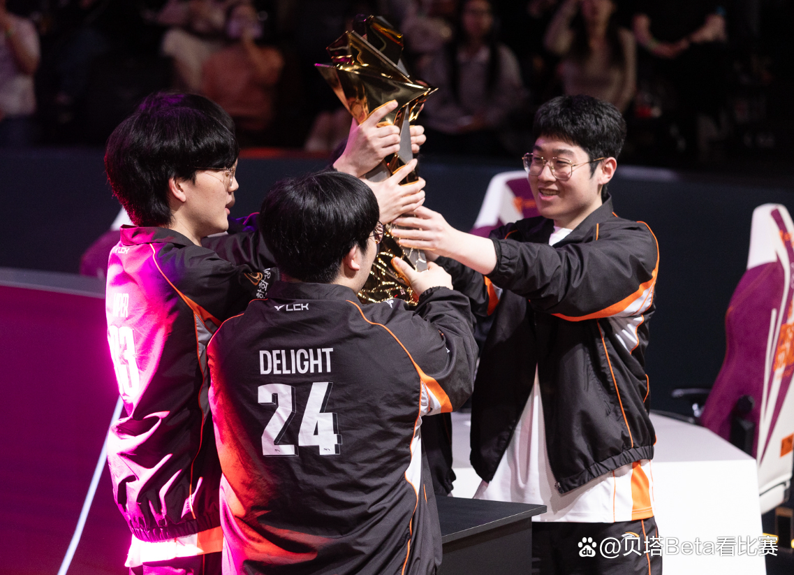 英雄联盟选手发挥出色,荣膺最佳MVP 英雄联盟选手发挥出色,荣膺最佳MVP