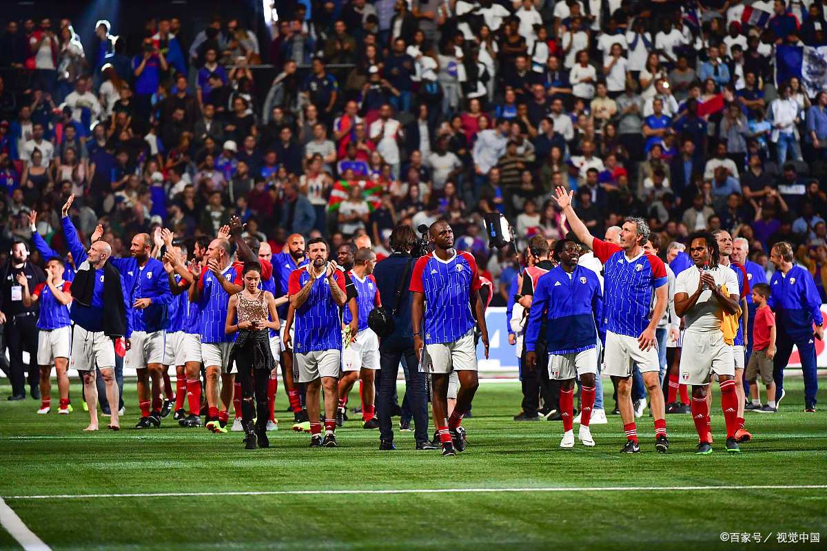 关于一场经典之战！欧洲杯点燃球迷热情的信息