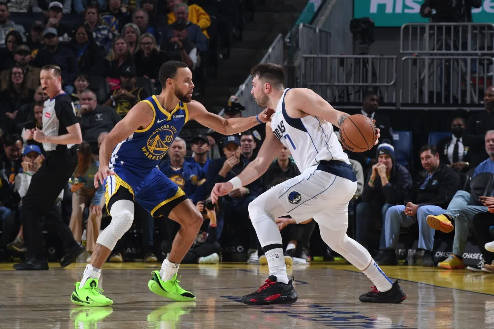 江苏队碾压公牛，东契奇高光表现