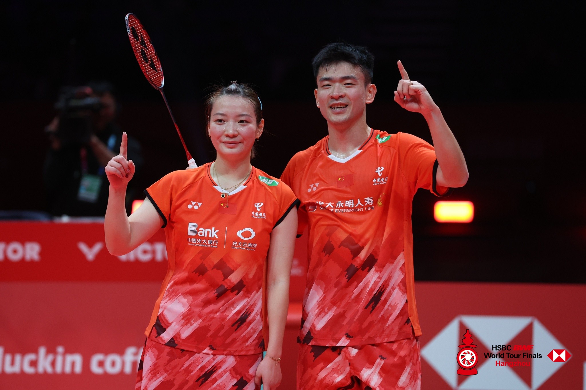 中国队逆转马来西亚队，郑思维点燃赛场