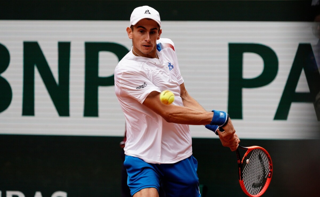 温网横扫法网，西西帕斯扛起全队