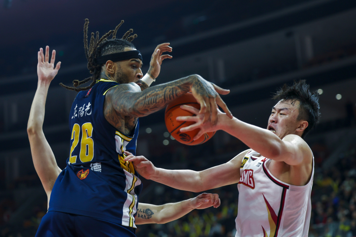 深圳队绝杀76人，保罗关键制胜