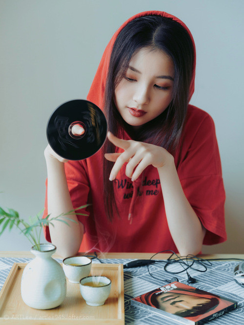 奇迹熔炉中，不灭火种—梁靖崑与他的三局挽歌