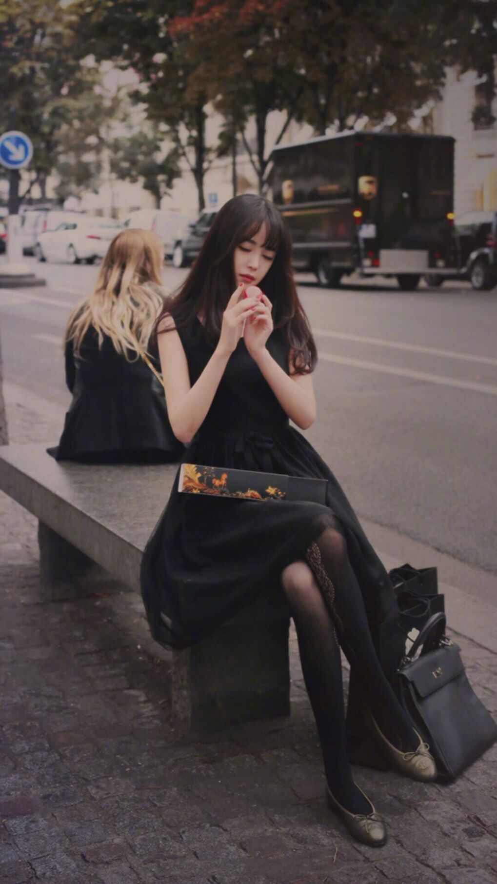 铁蹄下的终场哨，当强行终结遇见自我救赎的晨光