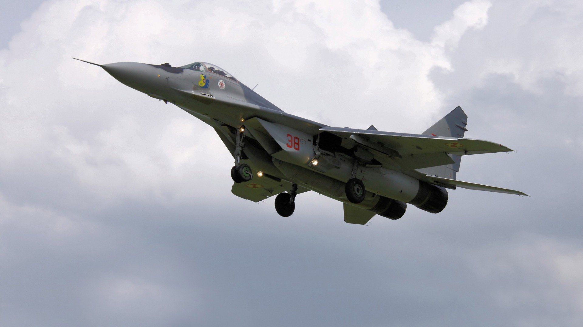 世纪裂痕，一场友谊赛如何让葡萄牙打散皇马，而姆巴佩成了那个撕开裂缝的关键先生