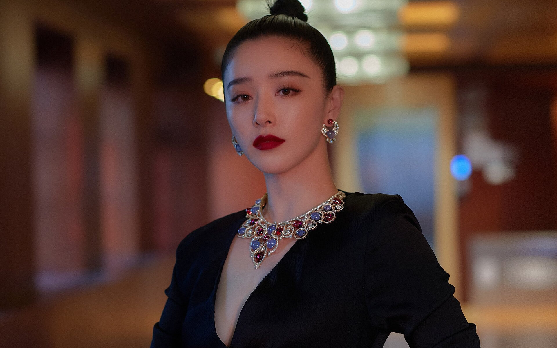 沙尘暴中的幽灵,2026世界杯,阿方索·戴维斯如何让卡塔尔与沙特的历史宿命重演